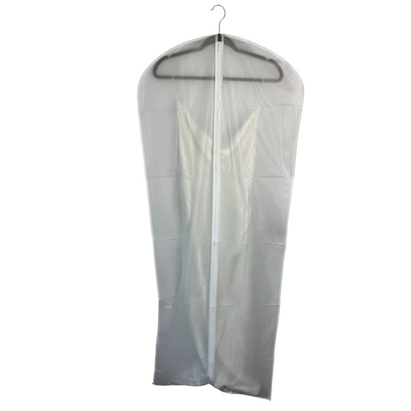 Retrofête Katya Moonglow White Sequin Embellished Gown Size Med NWT - Picture 14 of 14